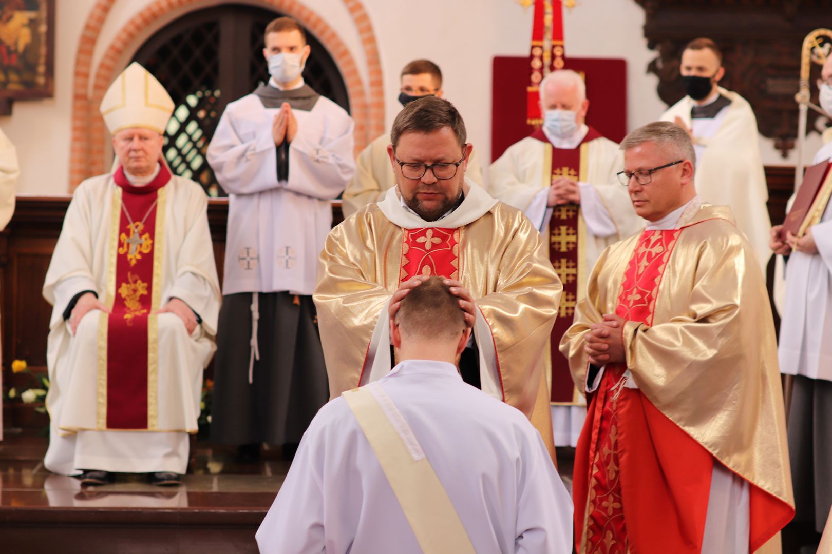 Vigningens sakrament för diakoner och präster hos Gråbröderna den 22 maj 2021, i Gdańsk, Polen. Foto: Gråbröderna