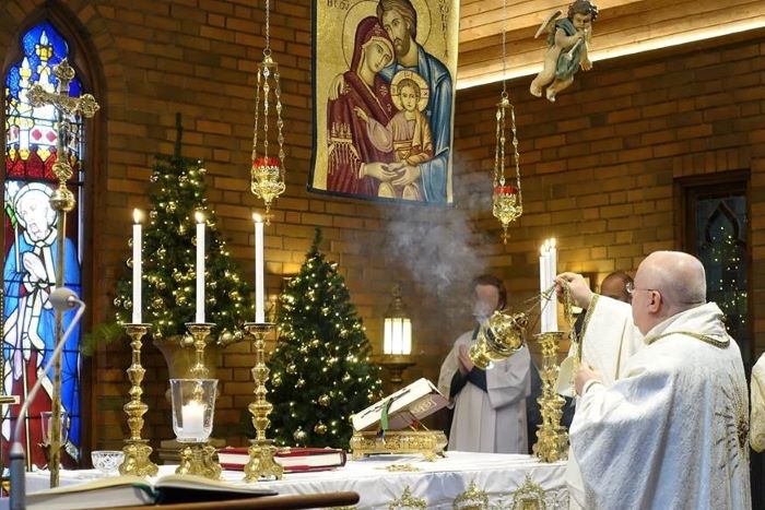 Ikon av den heliga familjen i S:t Franciskus katolska kyrka.