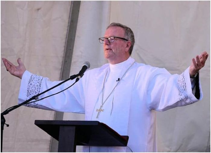 Barron-pilgrimsfärden: katolicism, kultur och kaliforniskt jubel