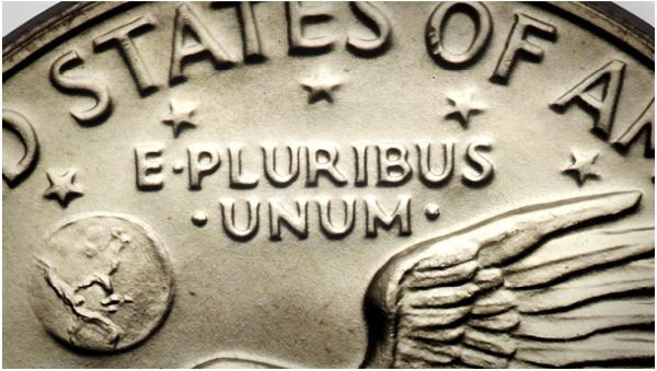 E pluribus unum Av de många, en enda Förenta Staternas motto godkänt av Congress, 1783