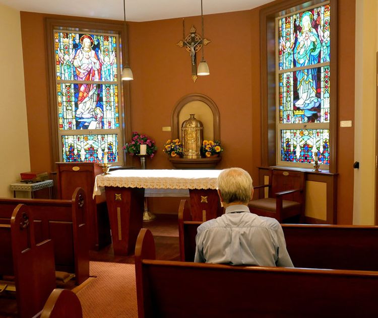 En säker tillflyktsort: Katolsk oas välkomnar besökare i hjärtat av New York City