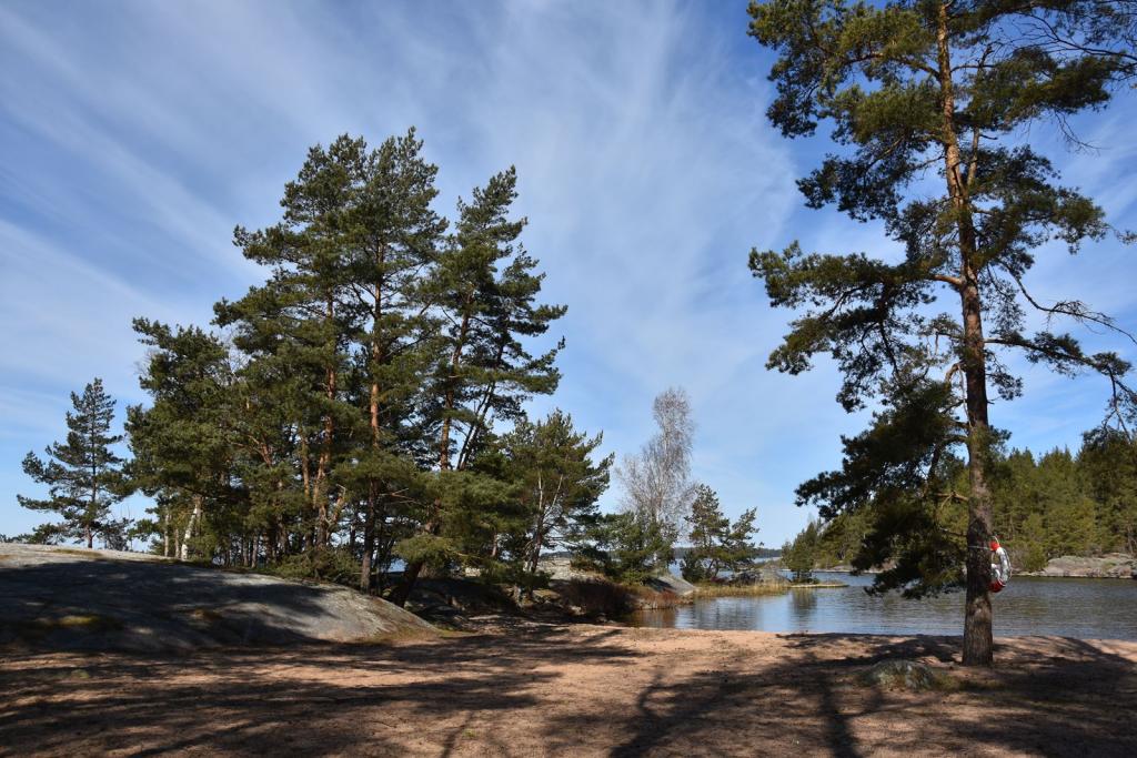 Vackra Skandinavien, Mariestad med omnejd i april 2020, Foto: Broder Kssael