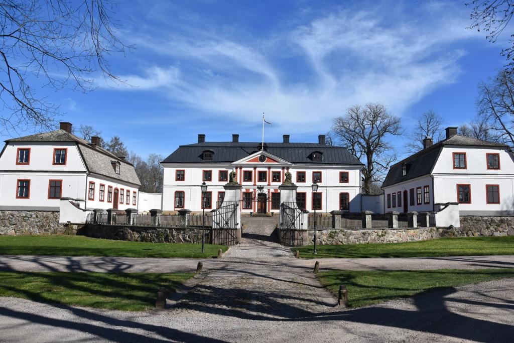 Vackra Skandinavien, Mariestad med omnejd i april 2020, Foto: Broder Kssael