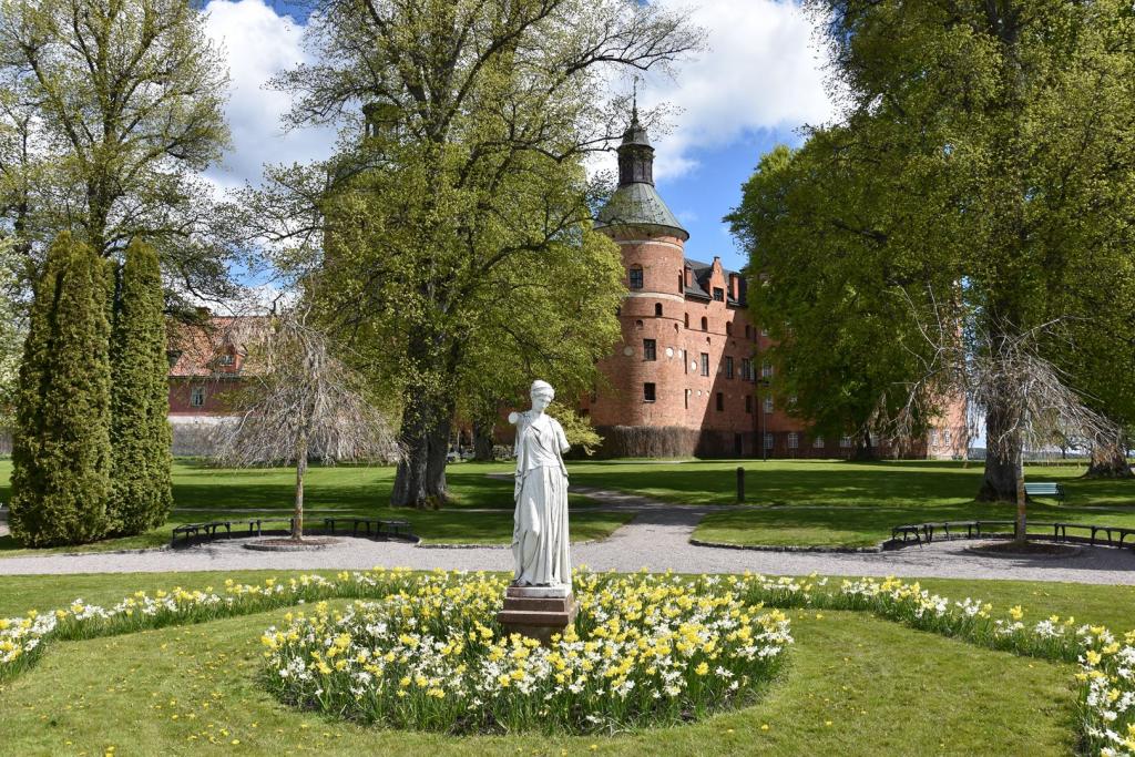 Vackra Skandinavien, Eskilstuna och Gripsholm i april 2020, Foto: Broder Kssael