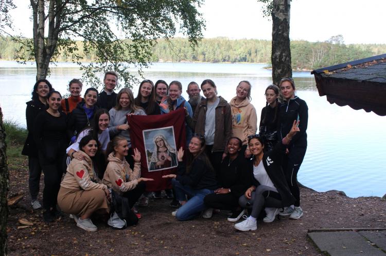 Jungfru Marias Döttrar tillsammans med f. Joakim och br. Ludde