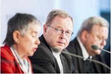 Biskop Georg Bätzing på möte med den tyska synodala vägen i Frankfurt den 9 september 2022